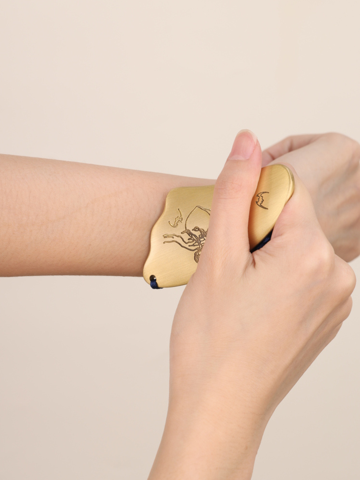 Copper Gua Sha Board — Blooming Fortune Engraved TCM Scraping Tool