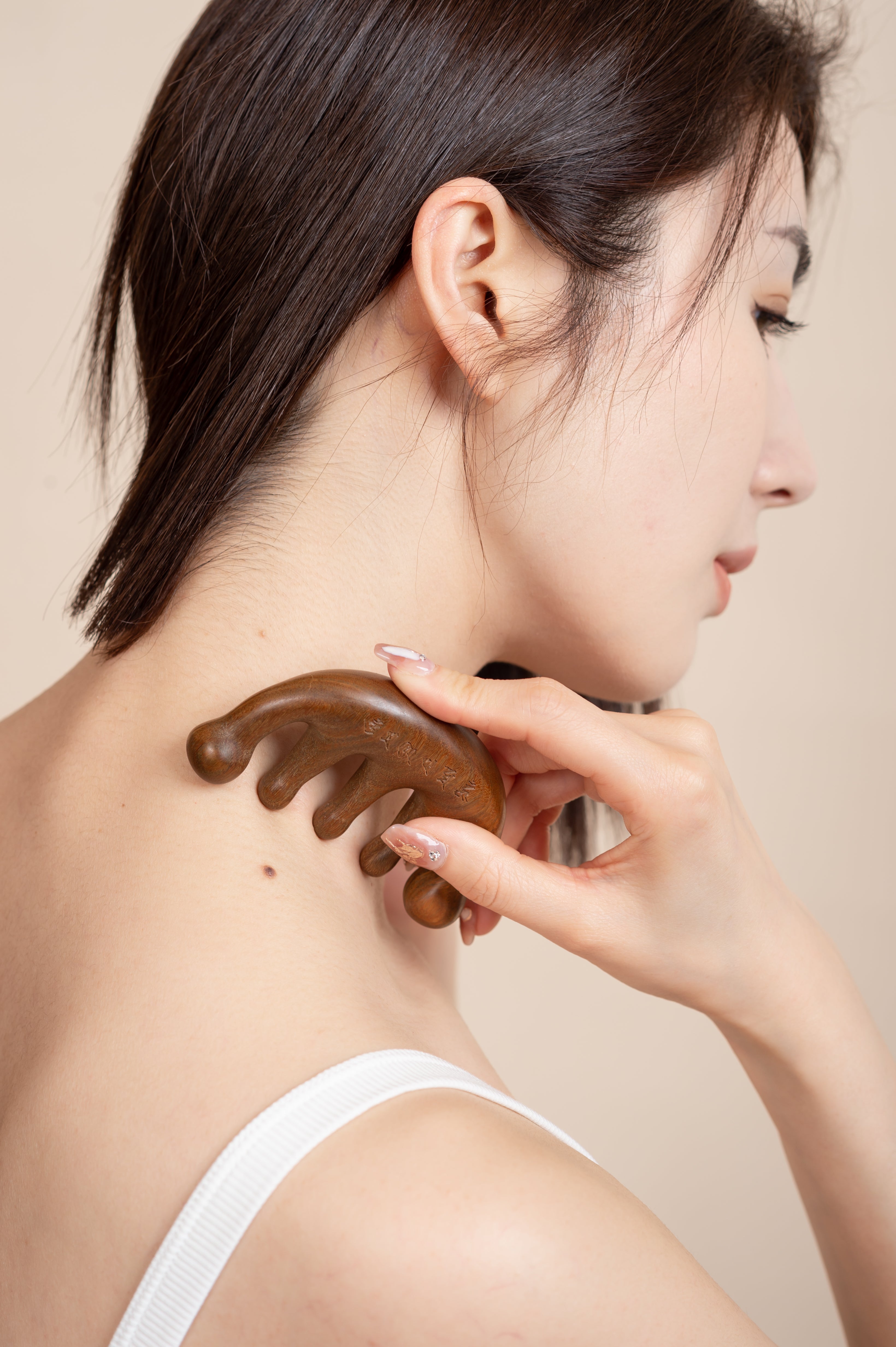 Natural Green Sandalwood Comb — Five-Tooth Verawood Scalp & Body Meridian Massage Comb