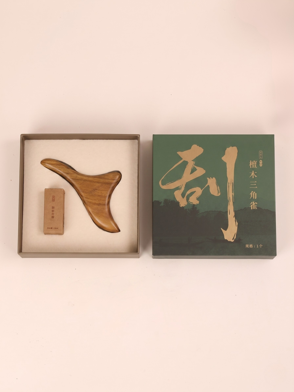 Sandalwood Triangle Sparrow Acupoint Tool — Pocket-Sized Pressure Point Massager